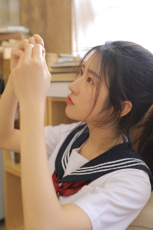 年轻的妈妈在线观看线完整版2中文讲了什么